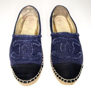Chanel Denim CC Espadrille EU 37 US 6-6.5 Blue Jean Slip On Cap Toe Flat Slip On